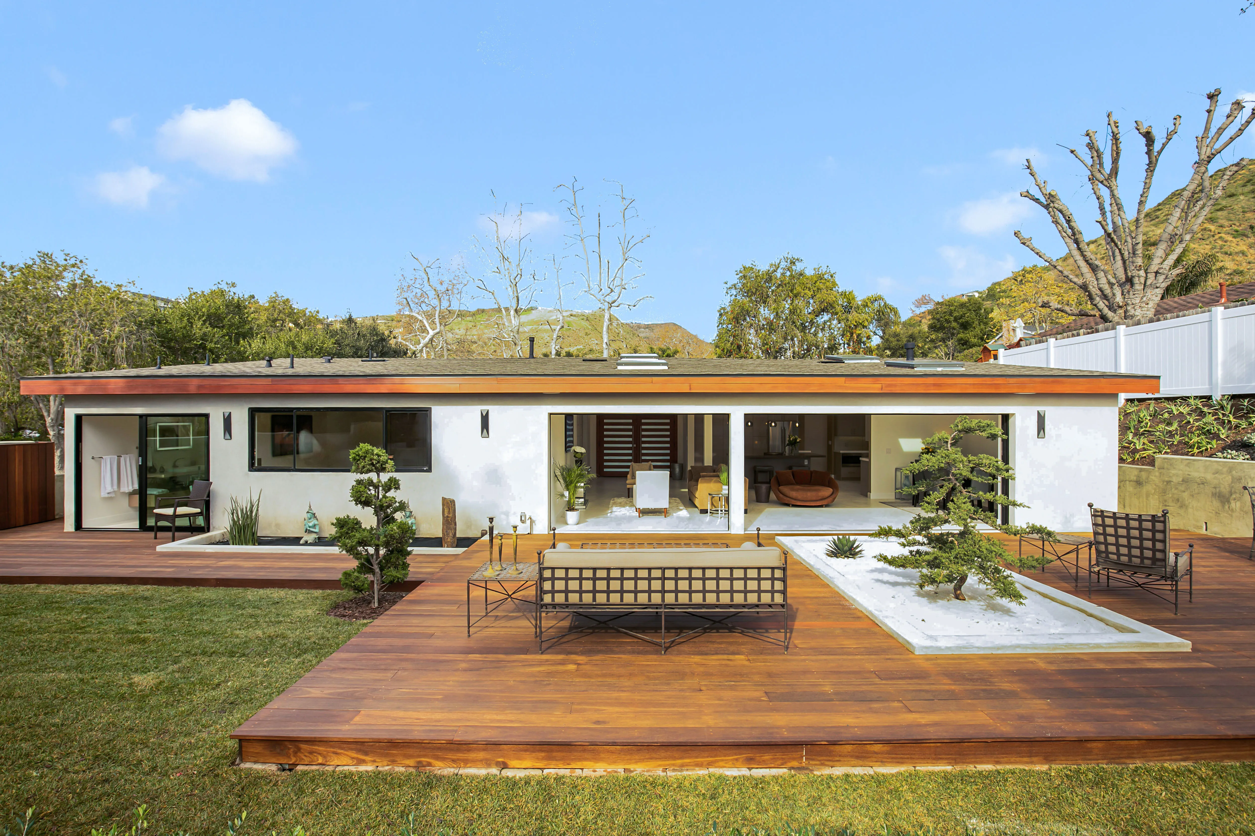 Vista Sierra Dr Malibu home and yard renovation — view 38