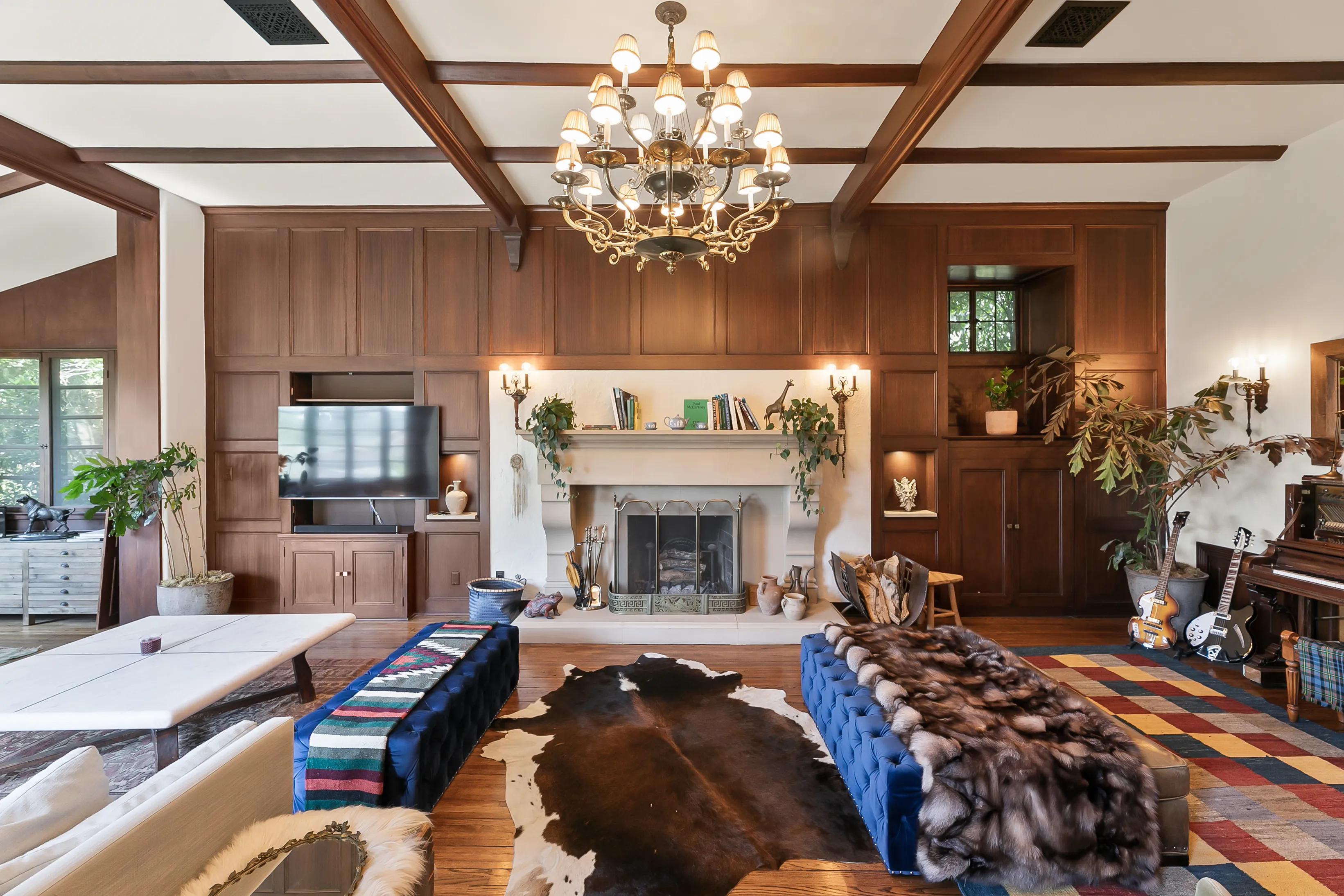 Westshire Dr Hollywood Hills renovation — finished interior view 32